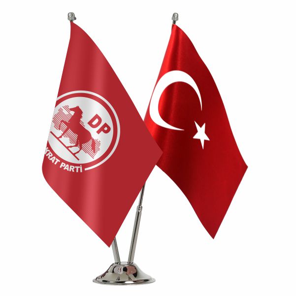 Demokrat Parti K�rm�z� 2 li Masa Bayra��
