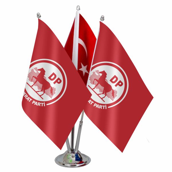��l� Demokrat Parti K�rm�z� Logolu Masa Bayra��