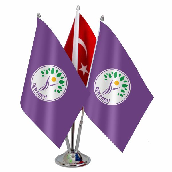 ��l� Mor Dem Parti Logolu Masa Bayra��